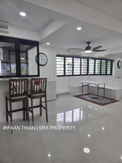Blk 212 Yishun Palm Spring (Yishun), HDB 5 Rooms #570124851